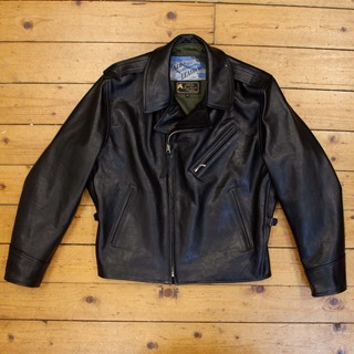 Bootlegger (Blue Label), Vicenza: Black, 40" - S#7075