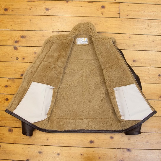 Outlander, Sheepskin: RAF Seal, 38" - S#7318