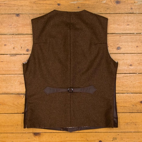 Aero leather shackleton vest deals